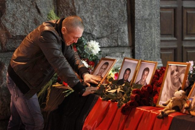 Rusko,  Volgograd. Pieta za oběti prosincových atentátů | foto: Reuters