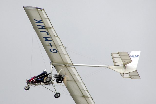 ultralight | foto: licence Public Domain  (eng),   Arpingstone