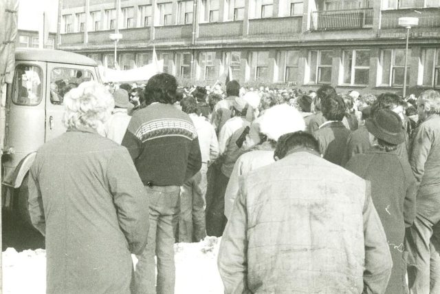 Listopad 1989 v Ostravě | foto:  Akreditovaný archiv ArcelorMittal Ostrava a.s.