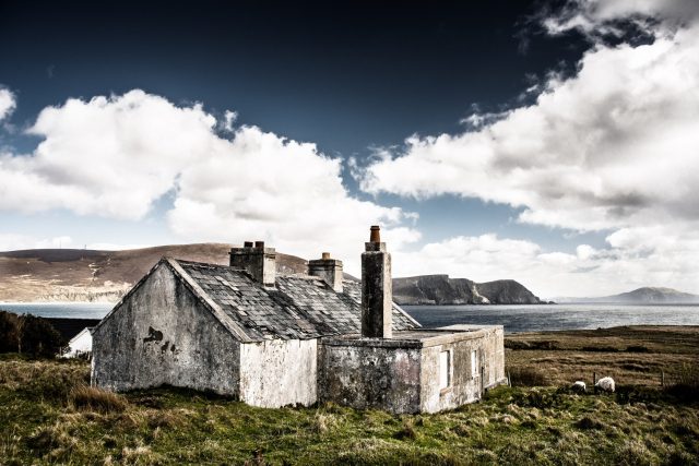 Irské pobřeží | foto: CC0 Public domain,  Fotobanka Pixabay