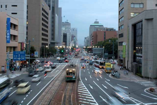 Hirošima,  tramvaj | foto: licence Creative Commons Atribution-NonCommecial-NoDerivs 2.0 Generic,  Gilad Rom