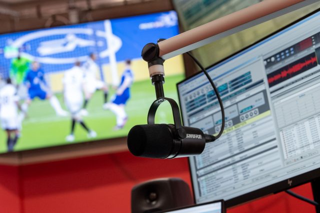 Přípravy newsroomu nové stanice Radiožurnál Sport | foto: Khalil Baalbaki,  Český rozhlas,  Český rozhlas
