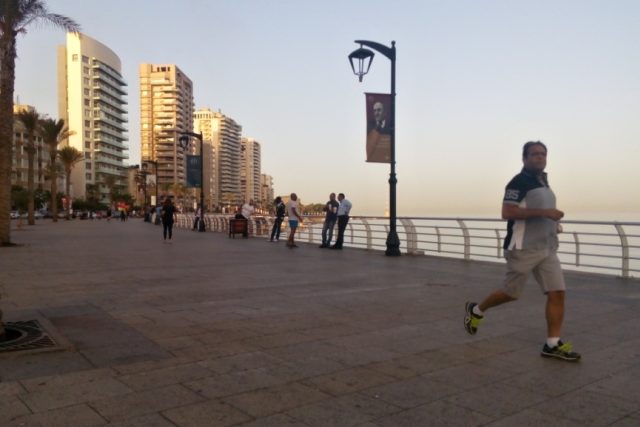 Bejrúťané běhají od časného rána | foto: Štěpán Macháček,  Český rozhlas
