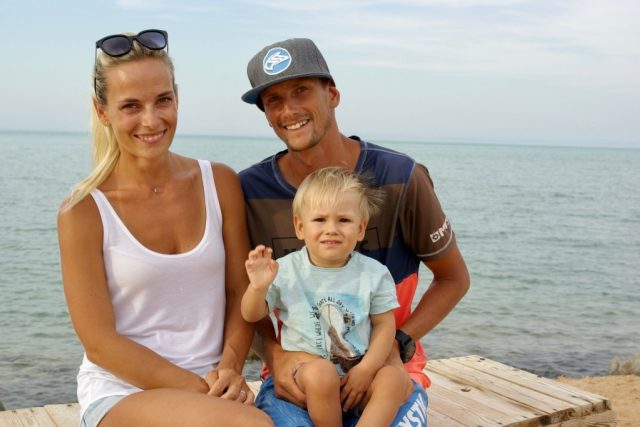 Lukáš Vogeltanz s manželkou Andreou a synem jsou v Egyptě šťastní | foto: Štěpán Macháček,  Český rozhlas