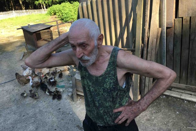 Pan Armén žije v horách sám už od 60. let | foto: Martin Dorazín,  Český rozhlas