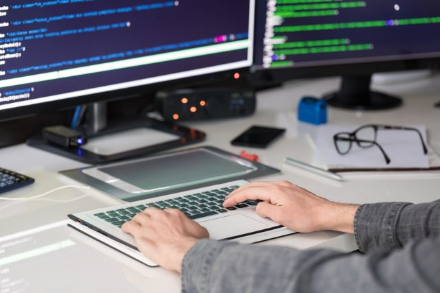 Ilustrační fotografie: Jedním z důvodů neúspěchu digitalizace je personální podcenění | foto: Shutterstock