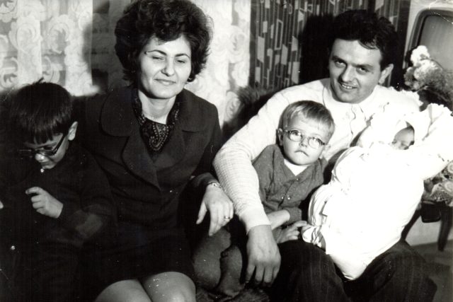 Jozef Babiak s rodinou | foto: Post Bellum