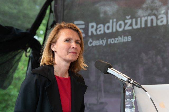 Pavla Plachá,  historička ÚSTR je expertka na ženy v odboji | foto: Khalil Baalbaki,  Český rozhlas