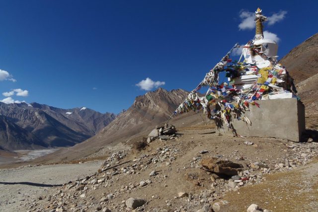 Hory,  modrá obloha a svobodná duše Tibetu. O tom se zpívá v kchangťingské lidové písni | foto: David Jakš,  Český rozhlas,  Český rozhlas