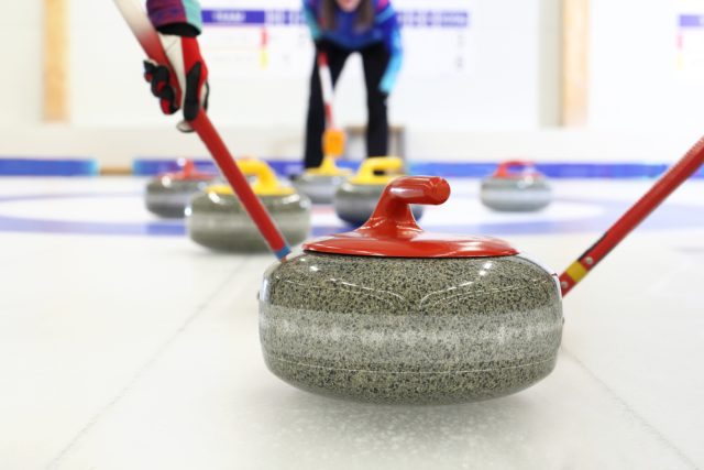 Curling | foto: Shutterstock