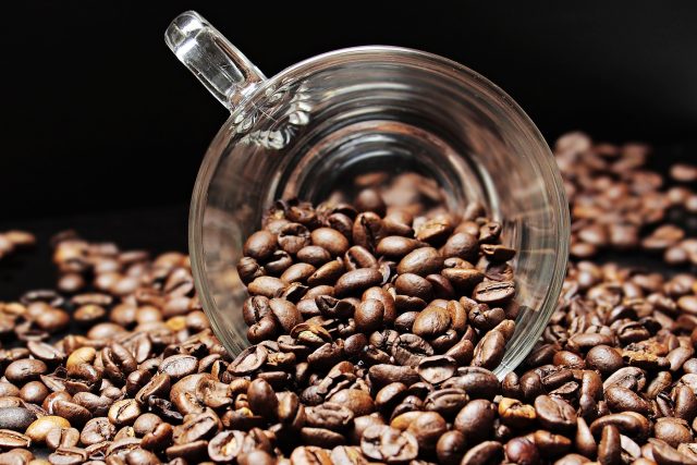 Káva,  to je jeden z nejoblíbenějších nápojů na světě  (ilustrační foto) | foto: Fotobanka Pixabay