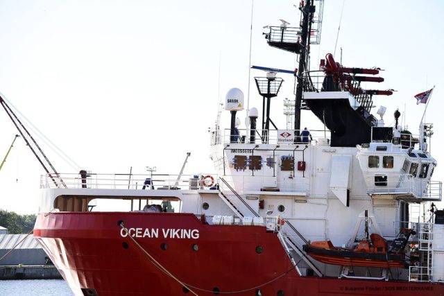 Lékaři bez hranic po osmi měsících obnovují záchranné a pátrací operace ve Středozemním moři,  tentokrát na lodi Ocean Viking plující pod norskou vlajkou | foto: Susanne Friedel,  SOS MEDITERRANEE