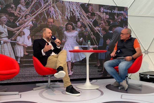 David Ondříček v rozhovoru s moderátorem Janem Pokorným | foto: Barbora Turazová,  Český rozhlas