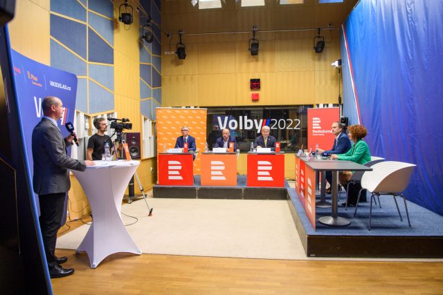 První předvolební debata pražských lídrů | foto: Khalil Baalbaki,  Český rozhlas