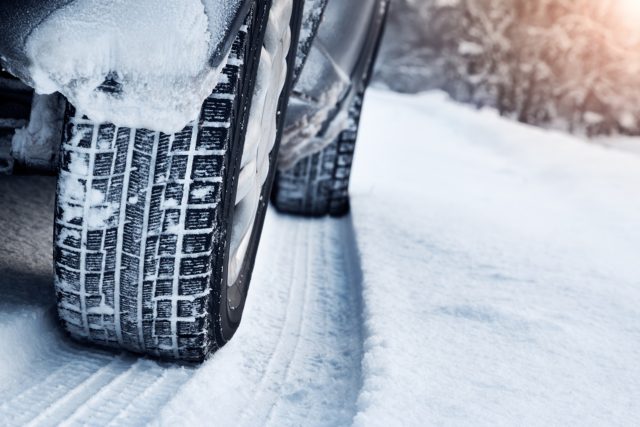 Zimní pneumatiky jsou na horách povinností | foto: Fotobanka Pixabay
