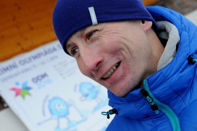 Bývalý běžec na lyžích a současný trenér Lukáš Bauer. | foto:  Ondřej Bičiště / MAFRA,  Profimedia