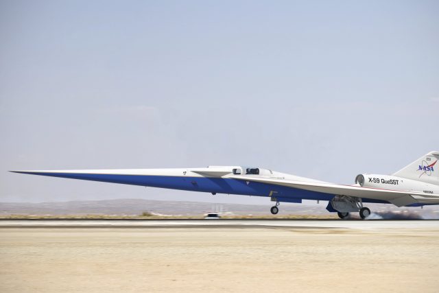 NASA představila tichý nadzvukový letoun X-59 | foto: Český rozhlas