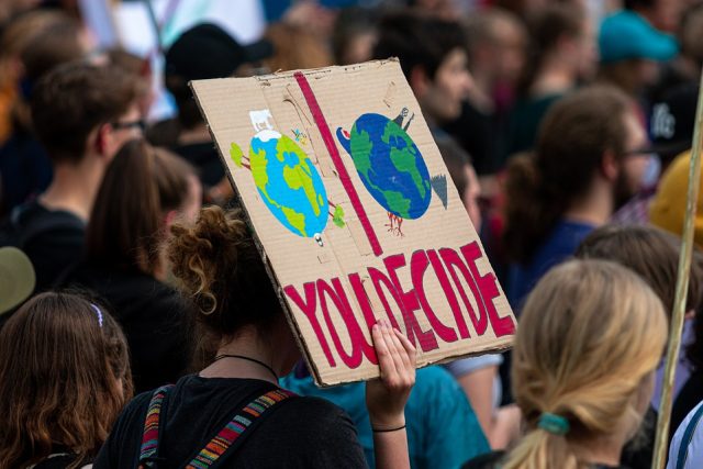 Na podporu klimatu protestují lidé po celém světě | foto: Pixabay,  CC0 1.0