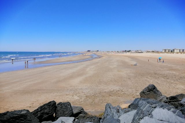 Pláž Punta Umbría nedaleko města Huelva u Atlantiku patří také rybářům | foto: Ľubica Zlochová,  Český rozhlas