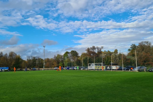 Fotbalový pažit ve Velvarech | foto: Jaroslav Plašil,  Český rozhlas