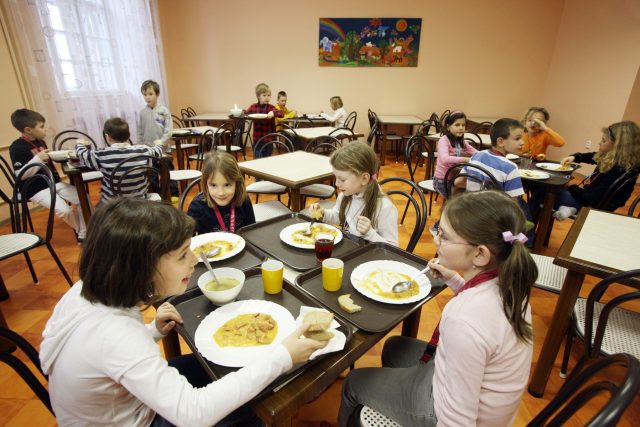 Školní obědy | foto:  Jan Schejbal / Empresa Media,  Fotobanka Profimedia
