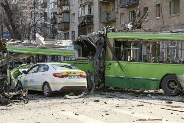 Následky ruských raketových útoků v hlavní městě Kyjev | foto: Musienko Vladislav,  Fotobanka Unian