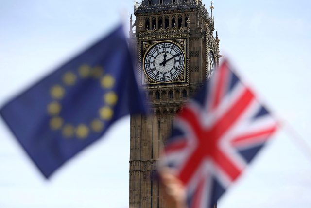 Velká Británie odchází z EU | foto: Neil Hall,  Reuters