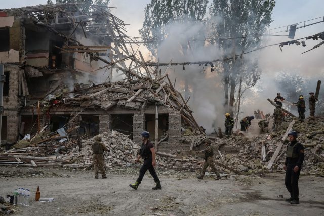 Boje na Ukrajině. Jednotkám Kyjeva se podařilo na východě země vytlačit ruské jednotky a získat zpět část okupovaného území | foto: Gleb Garanich,  Reuters