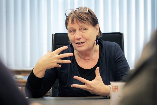 Ombudsmanka Anna Šabatová na fotografii z roku 2015 | foto: Ladislav Němec/MAFRA,  Fotobanka Profimedia