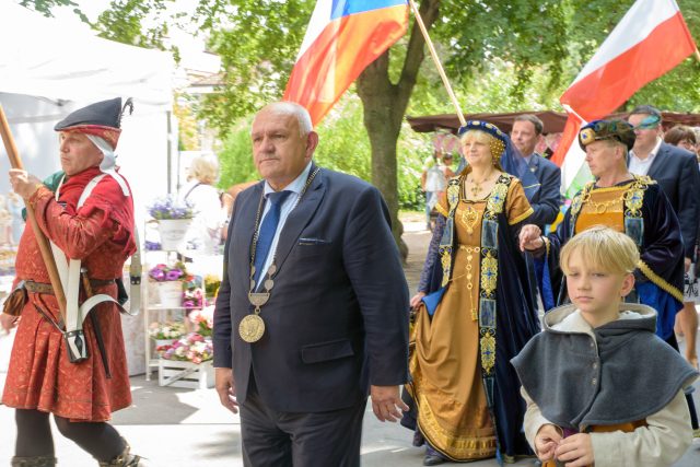 Starosta Jaroslav Červinka na historické slavnosti v Poděbradech letos v červnu | foto: Profimedia