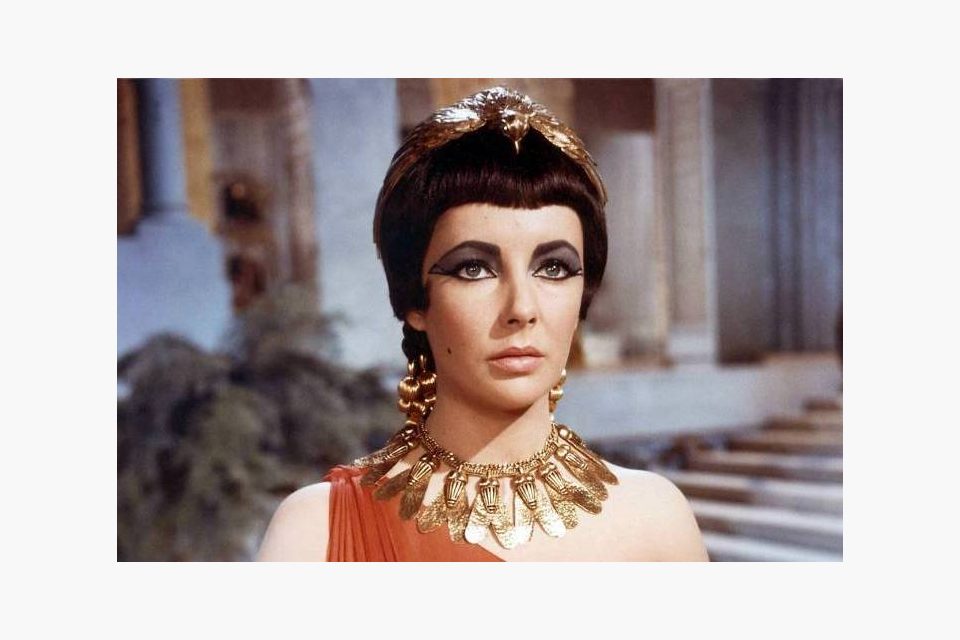 Elizabeth Taylorová ve filmu Kleopatra | foto:  20th Century Fox