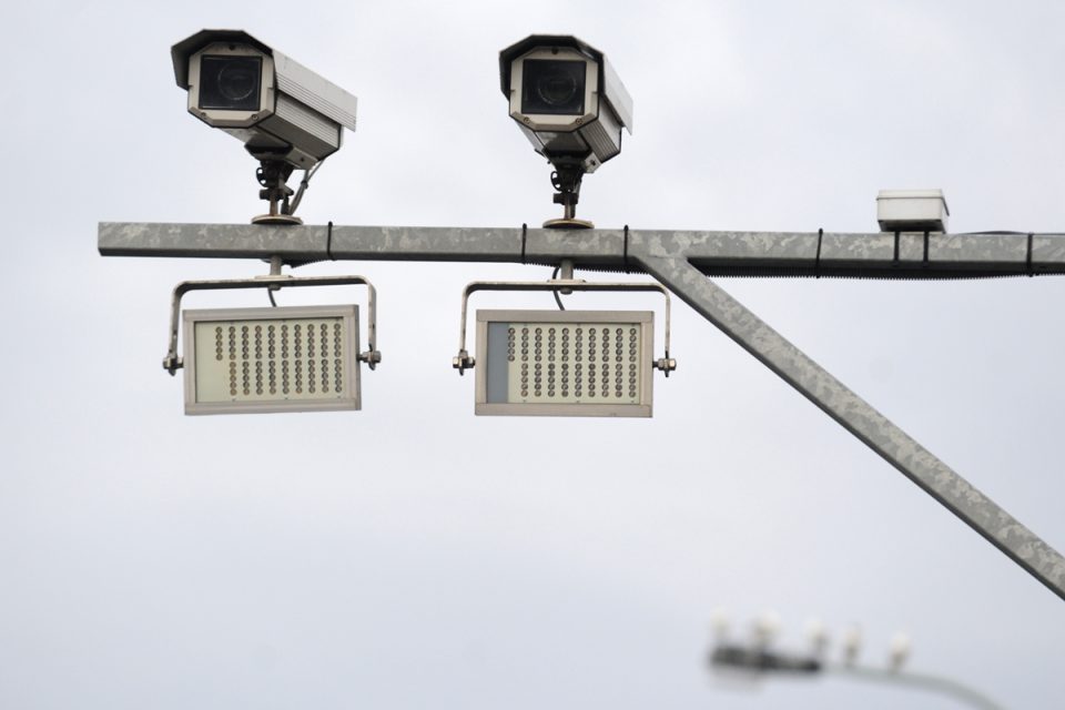 Bezpečnostní kamery,  kamery na měření rychlosti | foto: Filip Jandourek,  Český rozhlas