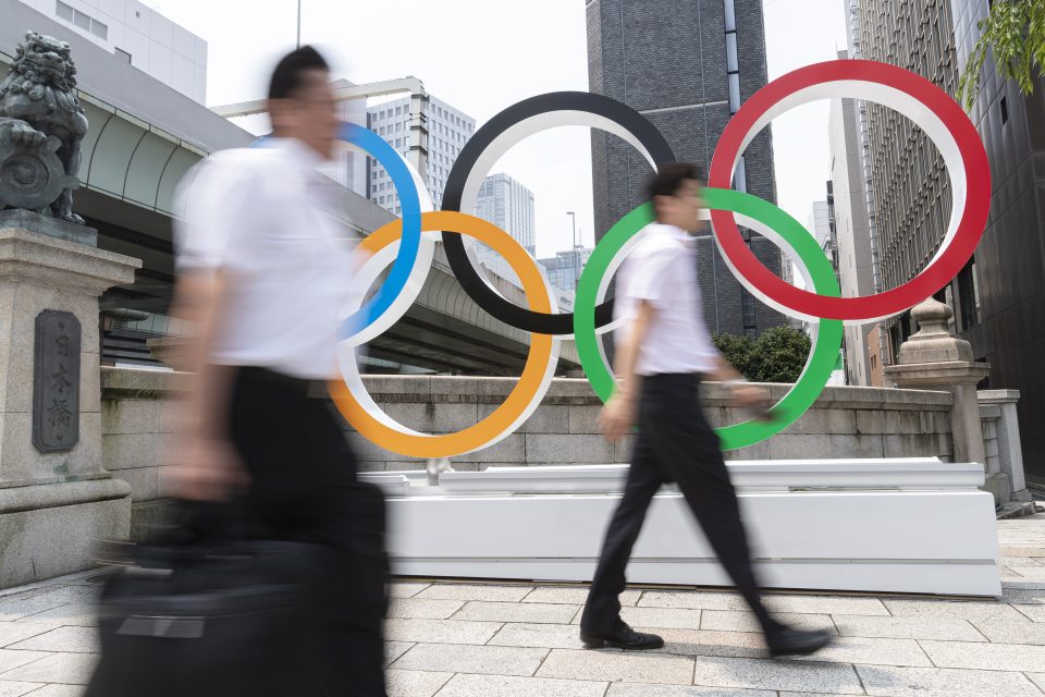 V Tokiu je olympijská atmosféra cítit už rok před zahájením her | foto: Rodrigo Reyes Marin,  Reuters