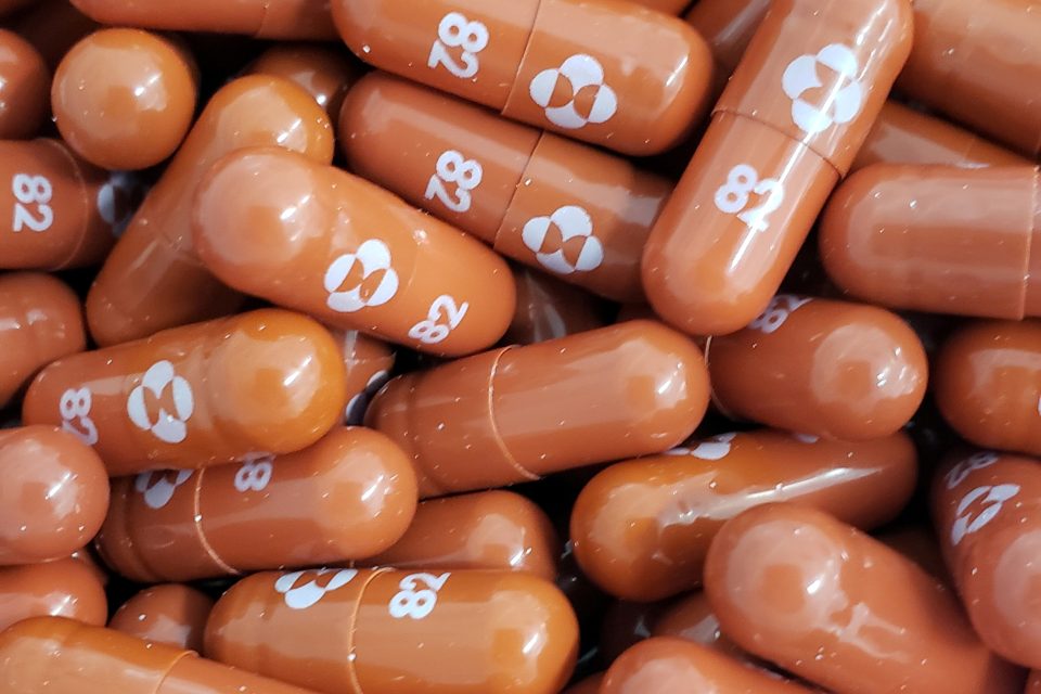 Podle expertů by mohly nové pilulky znamenat průlom v boji s nákazou | foto: Merck &amp; CO Inc,  Reuters
