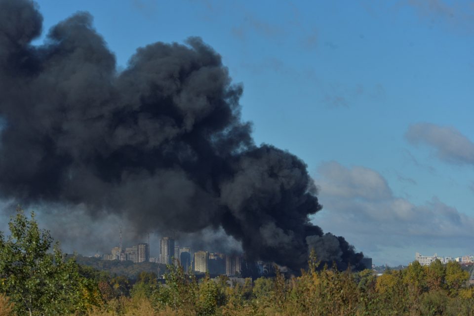 Výbuchy v Kyjevě | foto: Oleksandr Klymenko,  Reuters