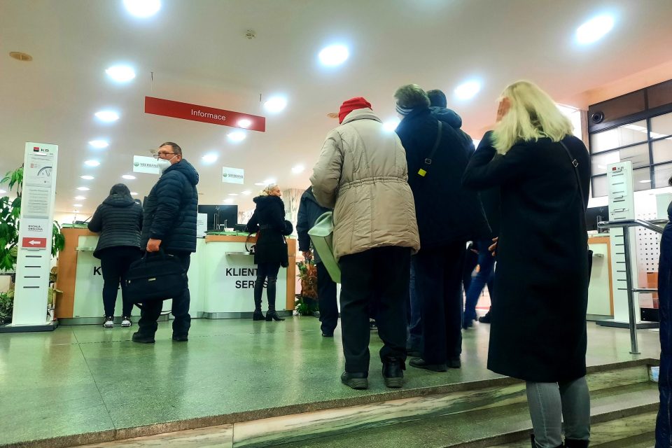 Komerční banka vyplácí klientům Sberbank náhrady vkladů | foto: Alena Hesová,  Český rozhlas