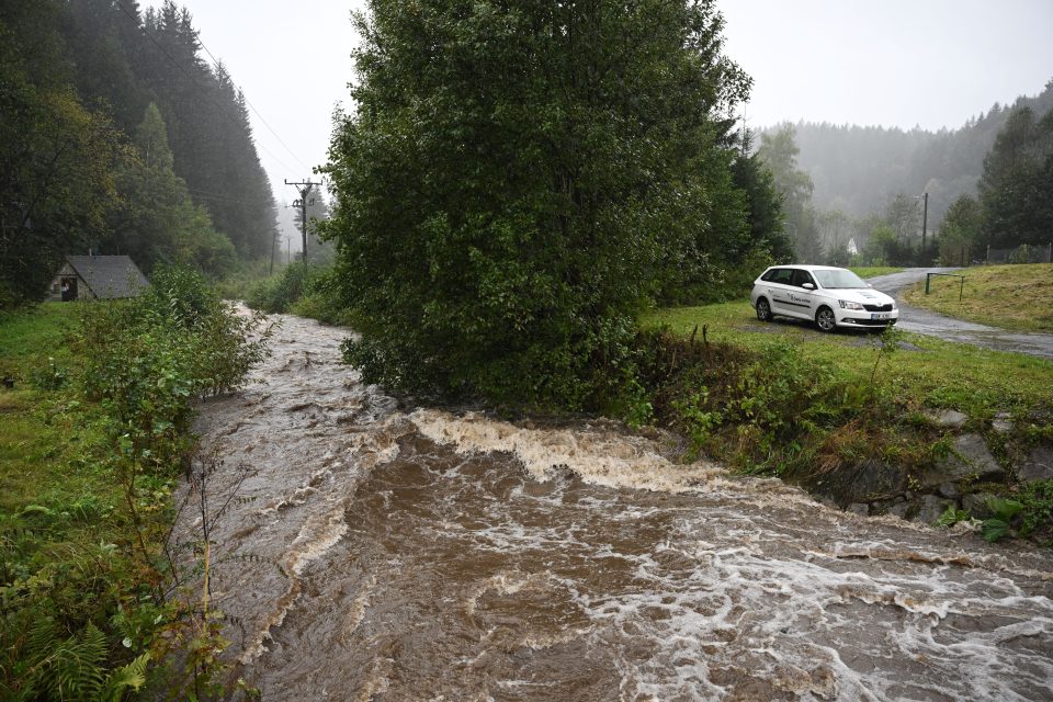 Rozvodněná Branná nad Jindřichovem | foto: René Volfík,  iROZHLAS.cz