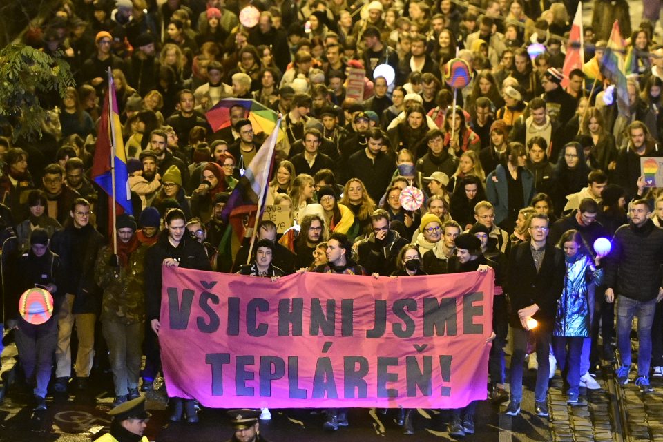 Pochod „Nebudeme mlčet“ proti násilí na LGBT+ lidech,  21. října 2022,  Praha | foto: Profimedia