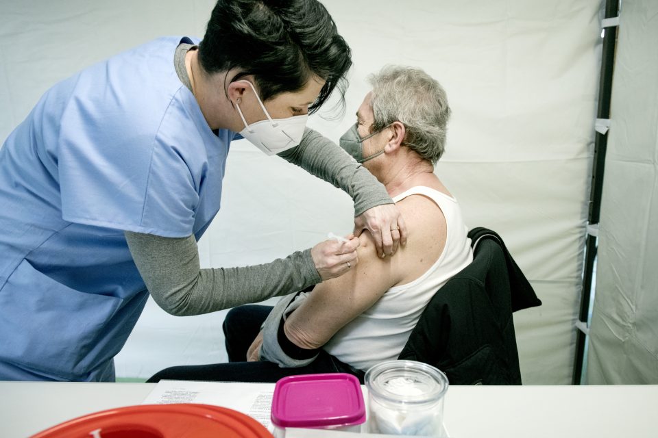 Očkování proti koronaviru | foto: Michaela Danelová,  iROZHLAS.cz
