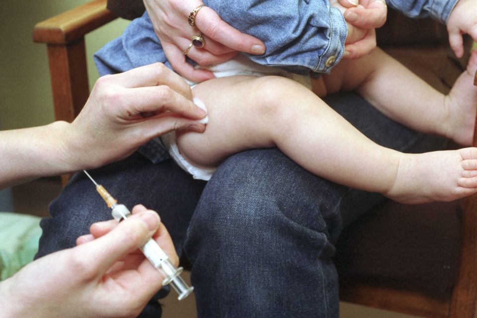 Očkování dítěte  (ilustrační foto) | foto: Fotobanka Profimedia