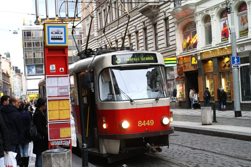Cestující se k údajům o zpoždění spojů v Praze nedostanou  (ilustrační foto) | foto: Profimedia