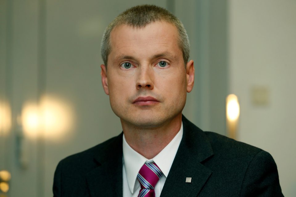 Viceguvernér ČNB Vladimír Tomšík na snímku z roku 2014 | foto: Petr Horník/Právo,  Profimedia