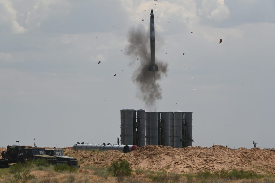 Rusko,  armáda,  raketa,  odpálení,  raketový | foto: Profimedia