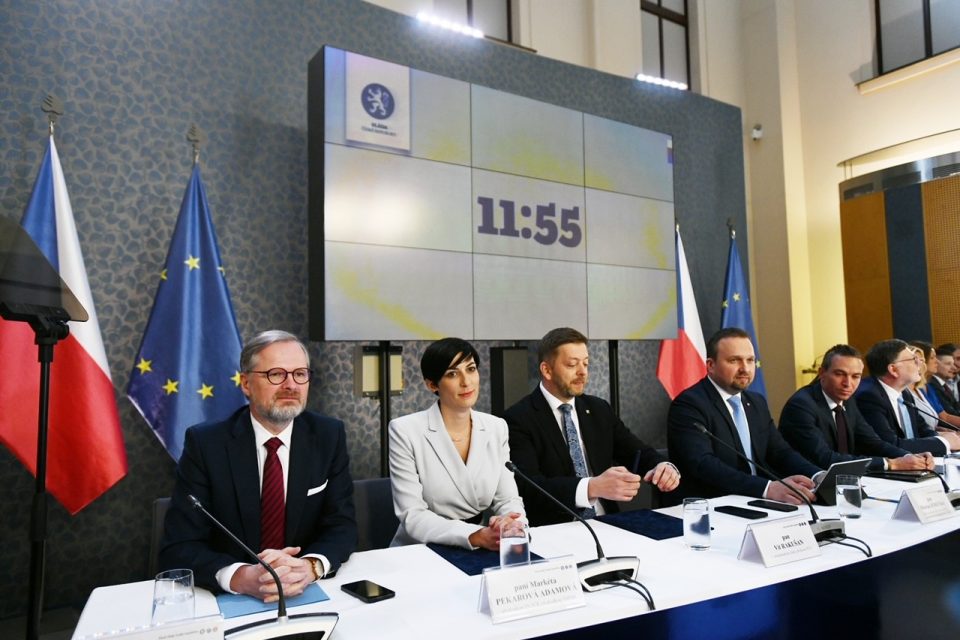 Vláda oznamuje konsolidační balíček a reformy | foto: René Volfík,  Český rozhlas