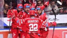 Hokejisté Třince vstoupili vítězně do finále play-off extraligy, na ledě Pardubic vyhráli 2:1