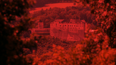Na hradě Český Šternberk došlo k úmrtí jednoho ze členů sekty